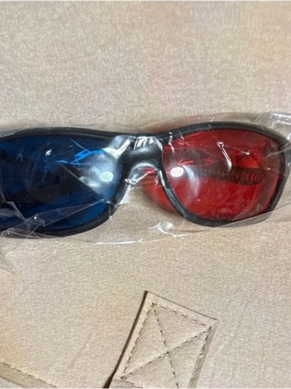 3D Anaglyph Red & Blue Lens Glasses - Black Frame